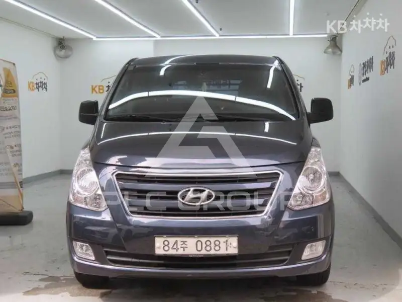 2017 Hyundai Starex