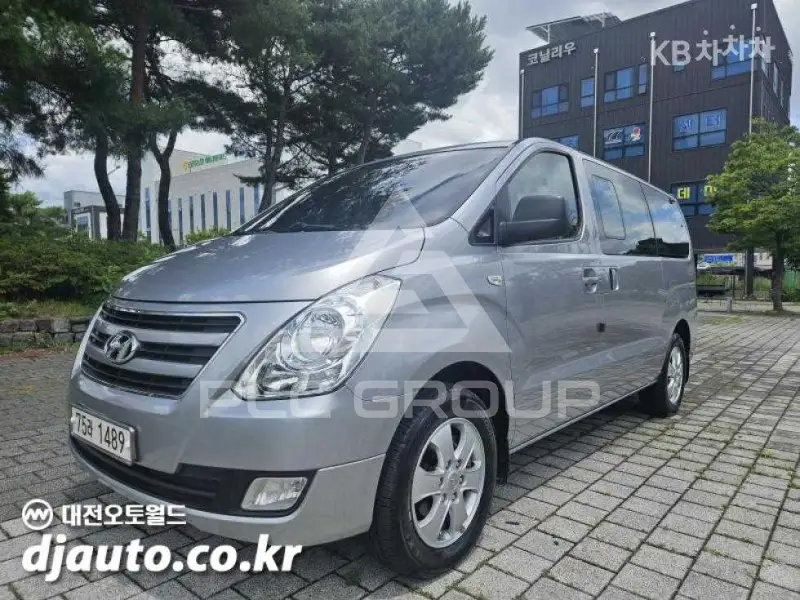 2017 Hyundai Starex