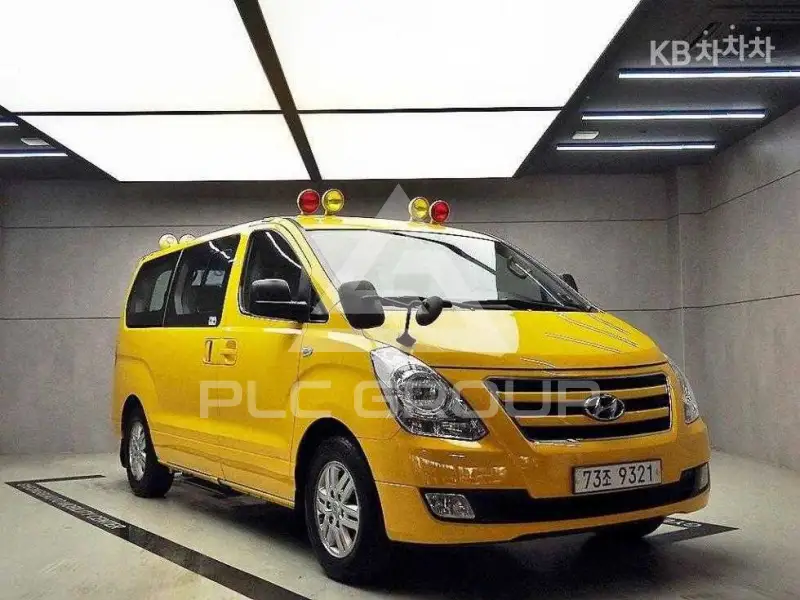2017 Hyundai Starex