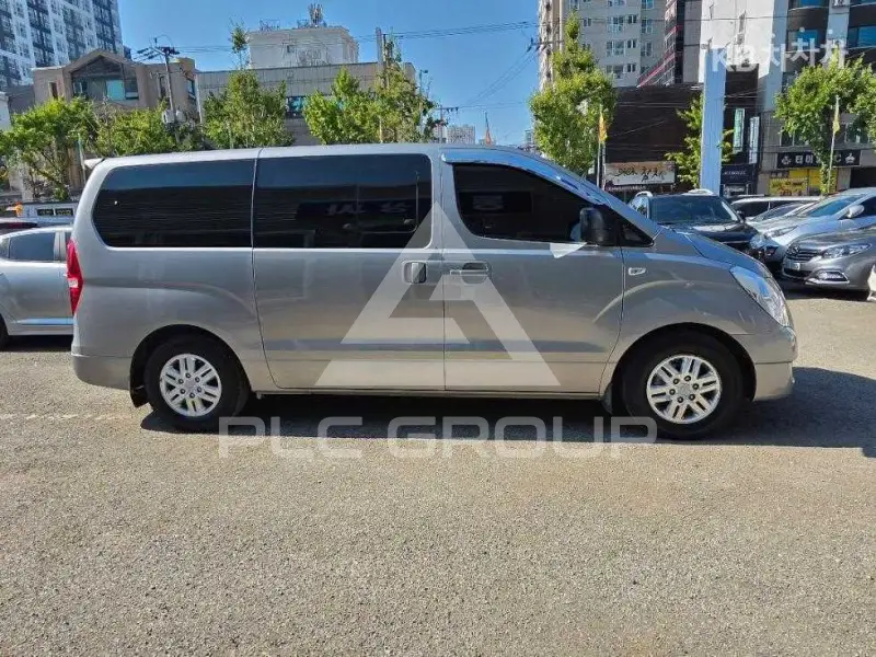2017 Hyundai Starex
