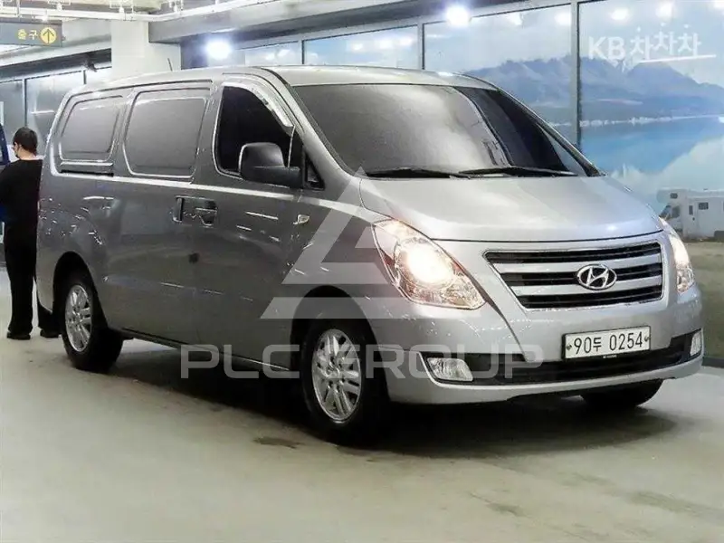 2017 Hyundai Starex