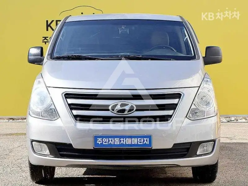 2017 Hyundai Starex
