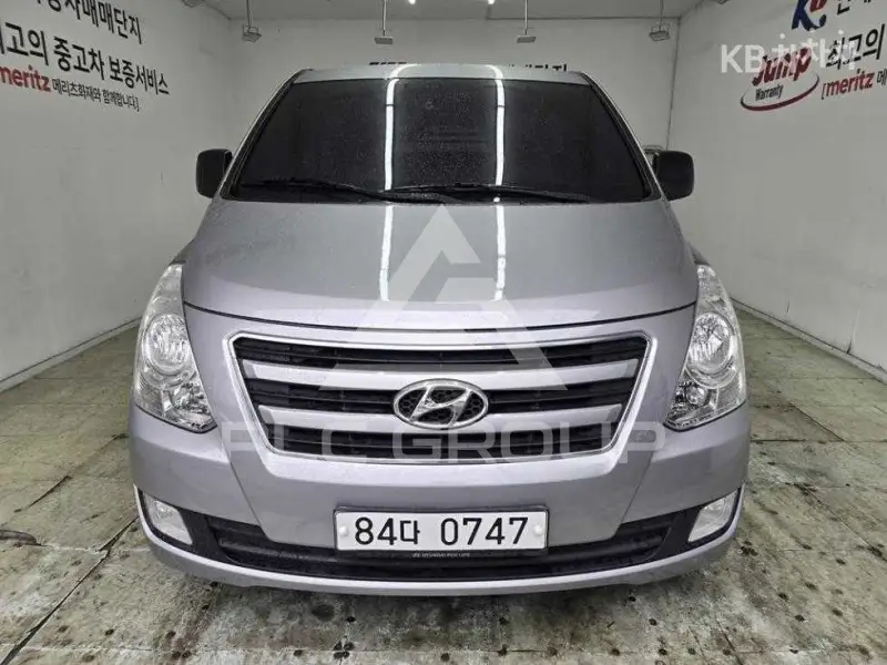 2017 Hyundai Starex