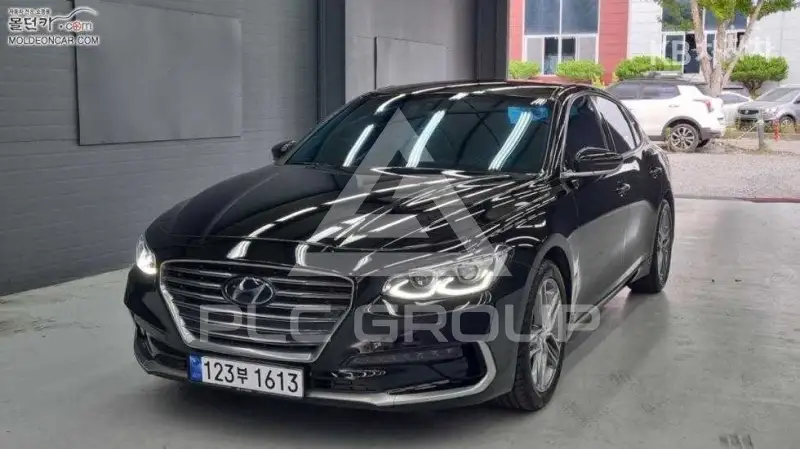 2017 Hyundai Grandeur
