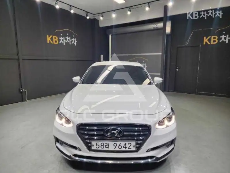 2017 Hyundai Grandeur