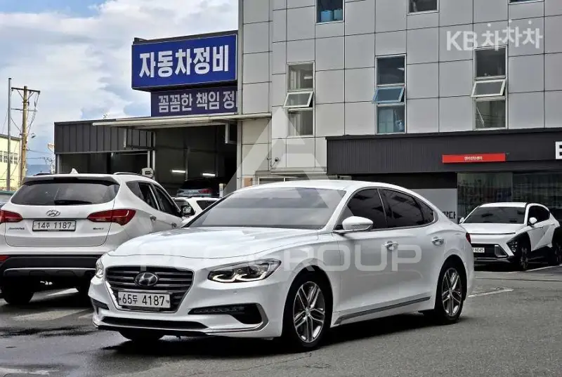 2017 Hyundai Grandeur