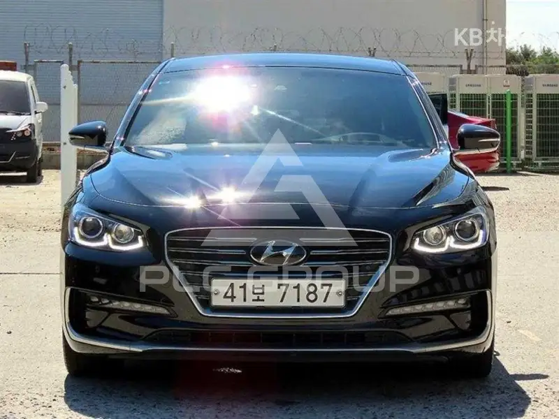 2017 Hyundai Grandeur
