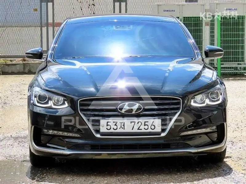 2017 Hyundai Grandeur