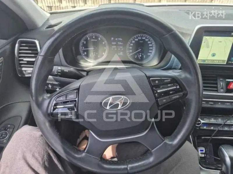 2017 Hyundai Grandeur