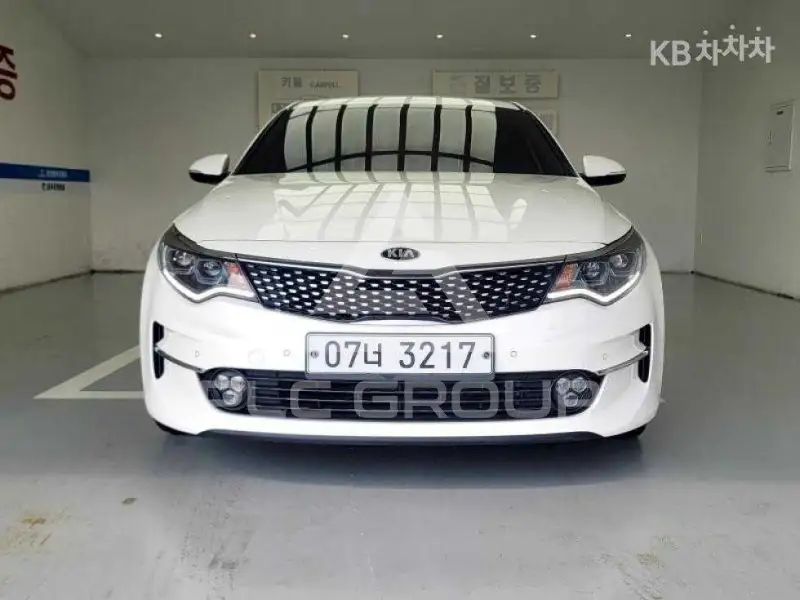 2017 KIA K5