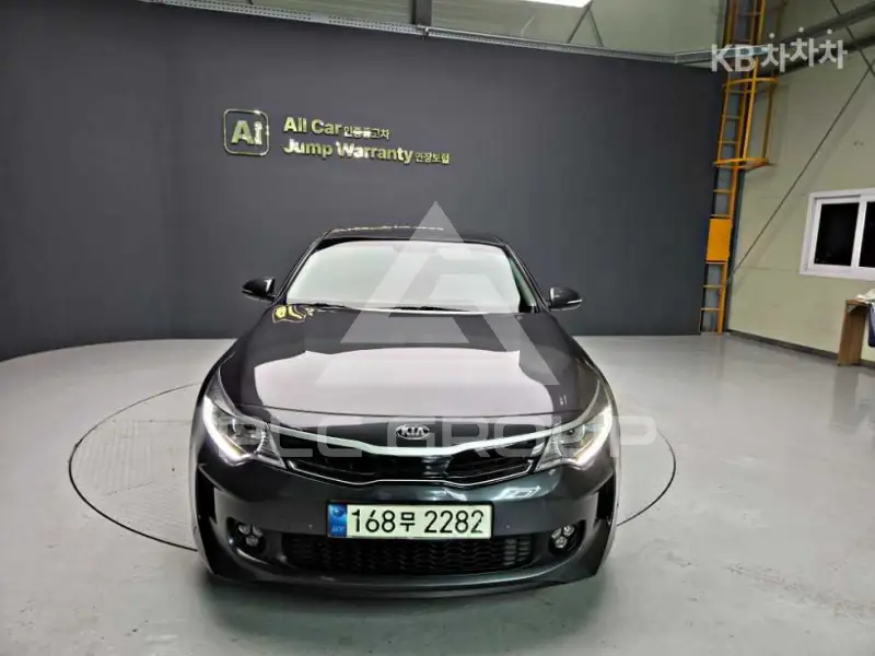 2017 KIA K5