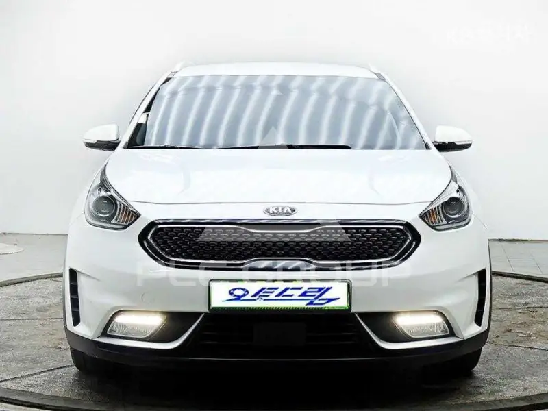 2017 KIA Niro