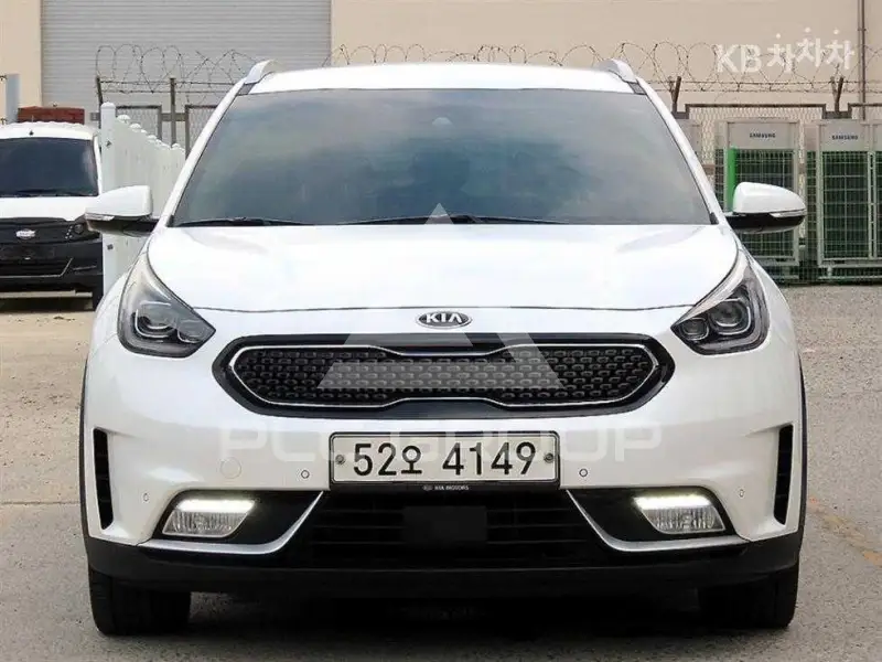 2017 KIA Niro
