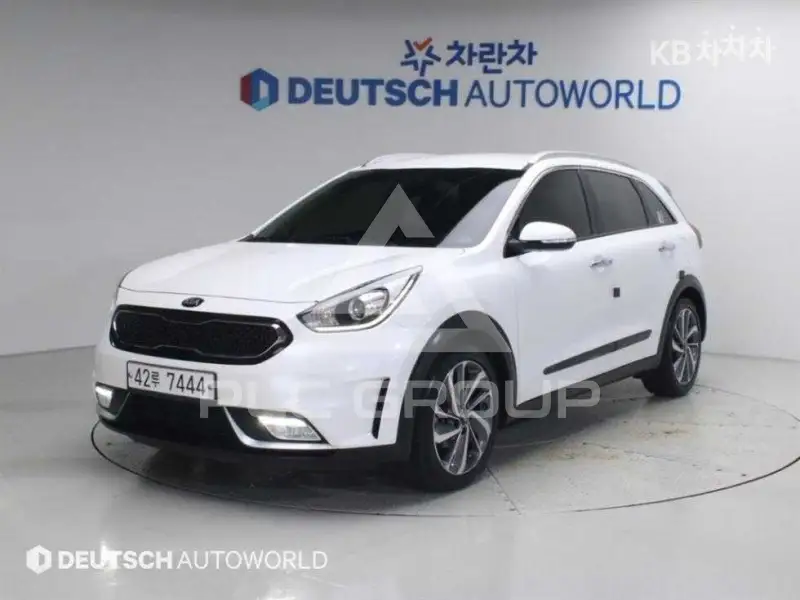 2017 KIA Niro