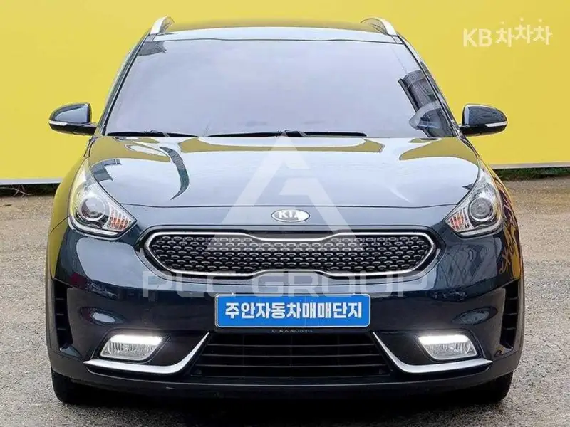 2017 KIA Niro