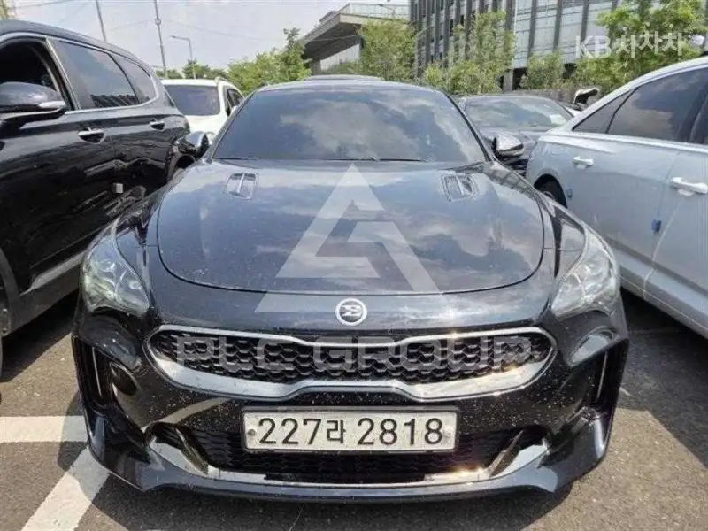 2017 KIA Stinger