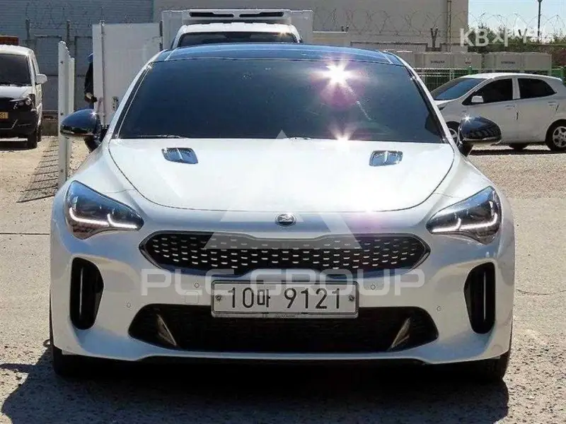 2017 KIA Stinger