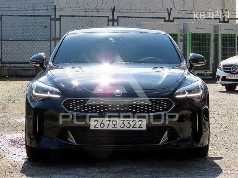 2017 KIA Stinger
