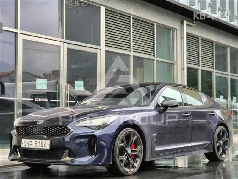 2017 KIA Stinger