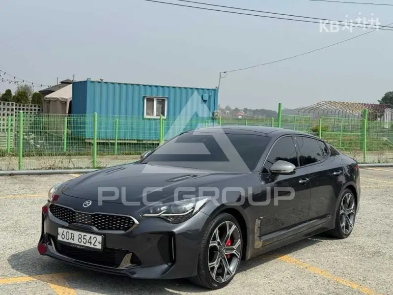 2017 KIA Stinger