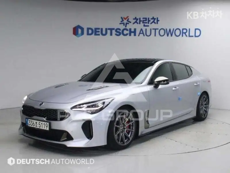 2017 KIA Stinger