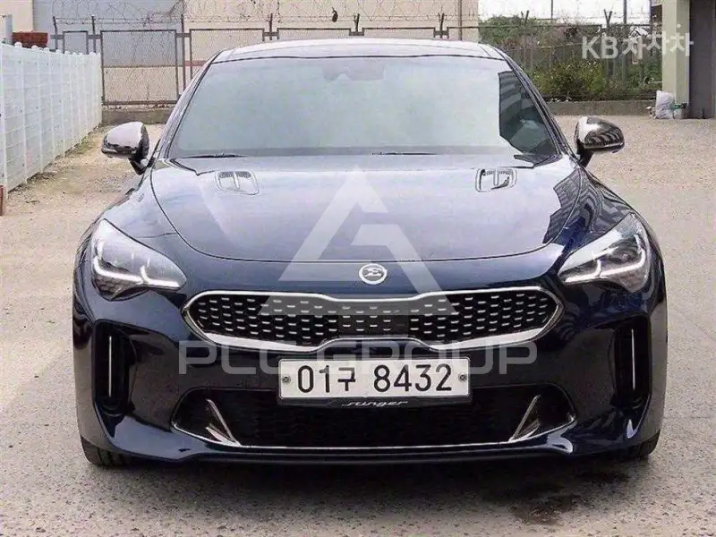 2017 KIA Stinger