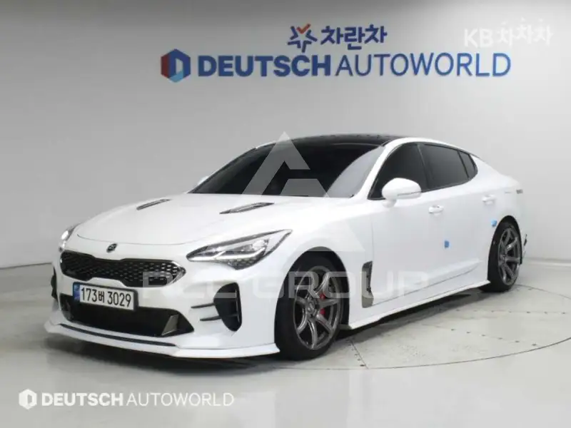 2017 KIA Stinger