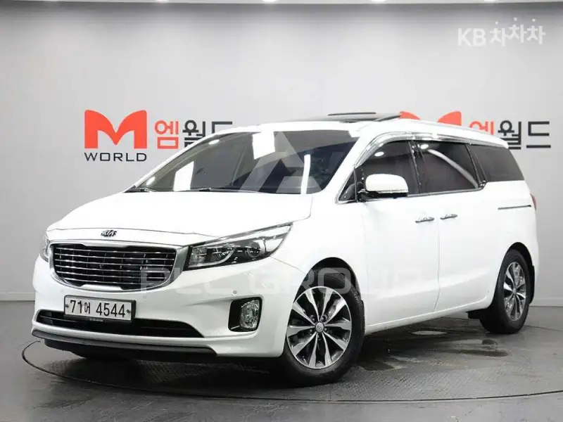 2017 KIA Carnival