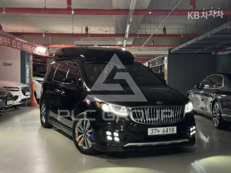 2017 KIA Carnival