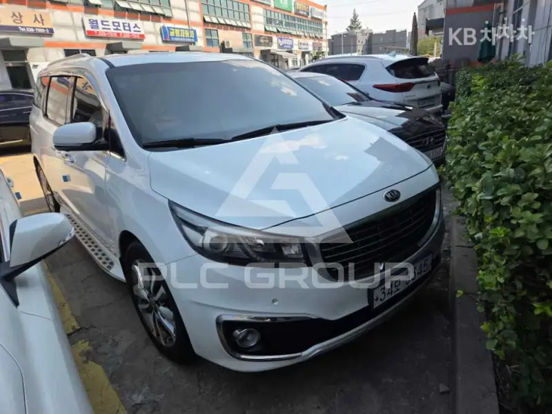 2017 KIA Carnival