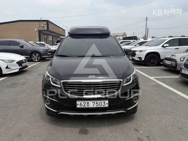 2017 KIA Carnival