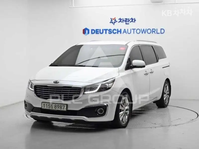 2017 KIA Carnival