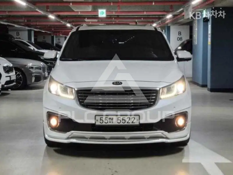 2017 KIA Carnival