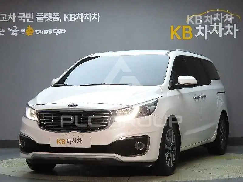 2017 KIA Carnival