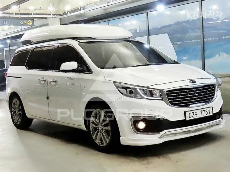 2017 KIA Carnival