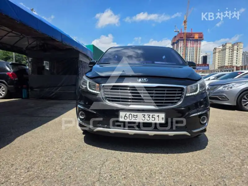 2017 KIA Carnival