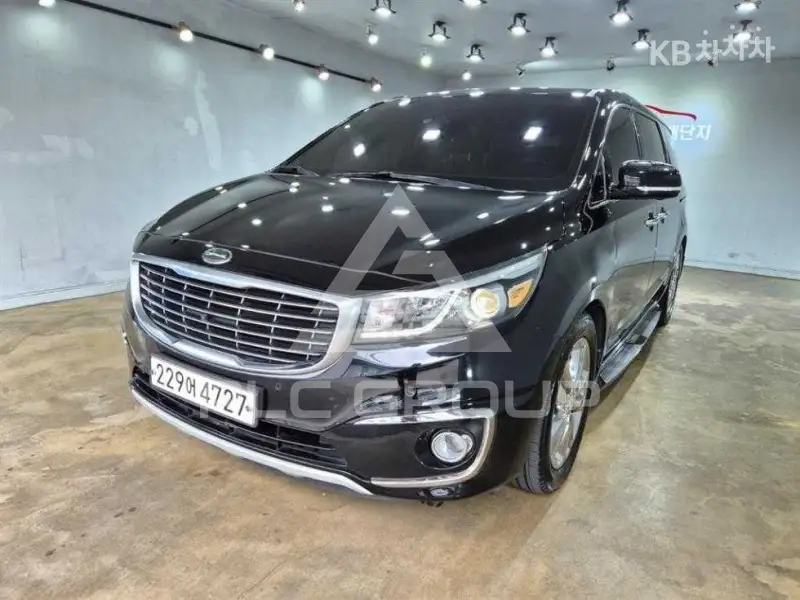 2017 KIA Carnival