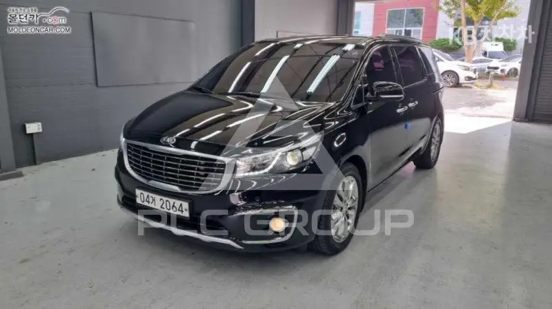 2017 KIA Carnival