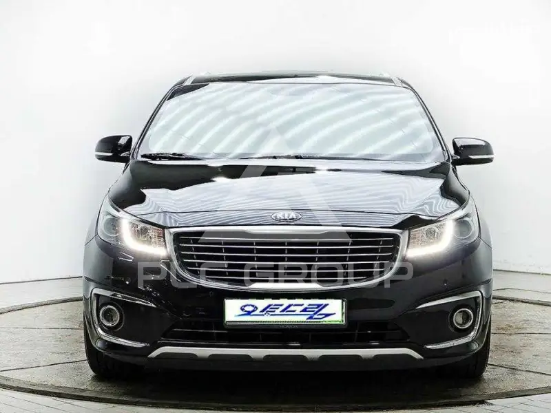 2017 KIA Carnival