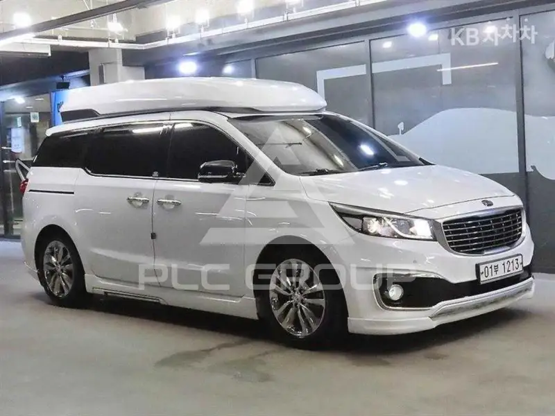 2017 KIA Carnival