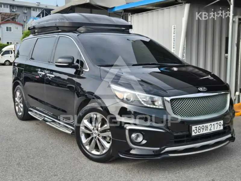 2017 KIA Carnival