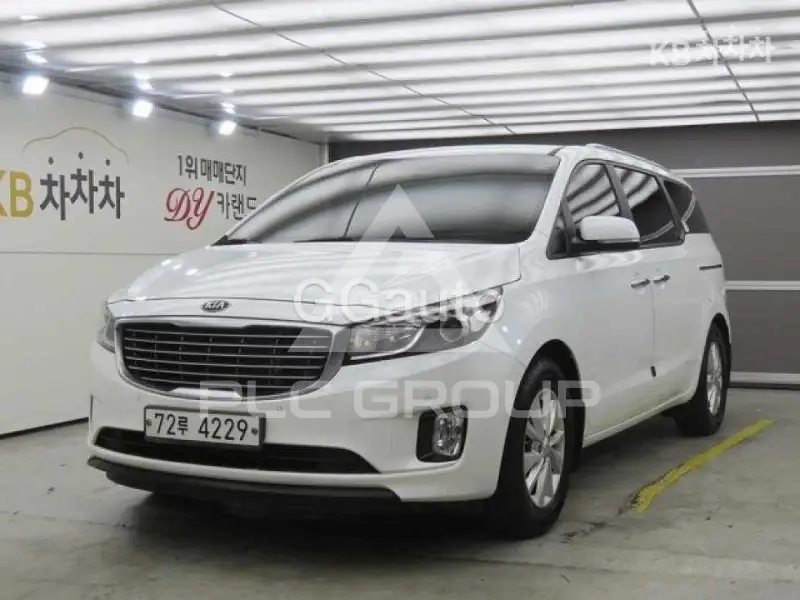 2017 KIA Carnival