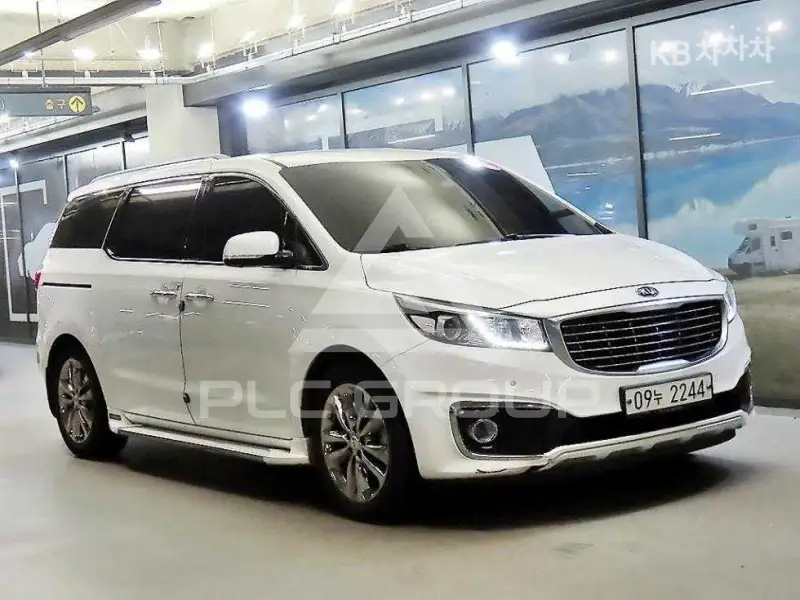 2017 KIA Carnival