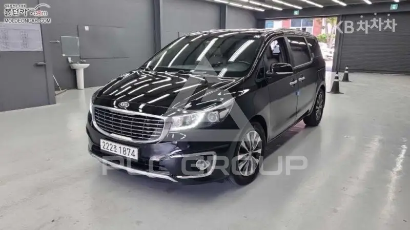 2017 KIA Carnival