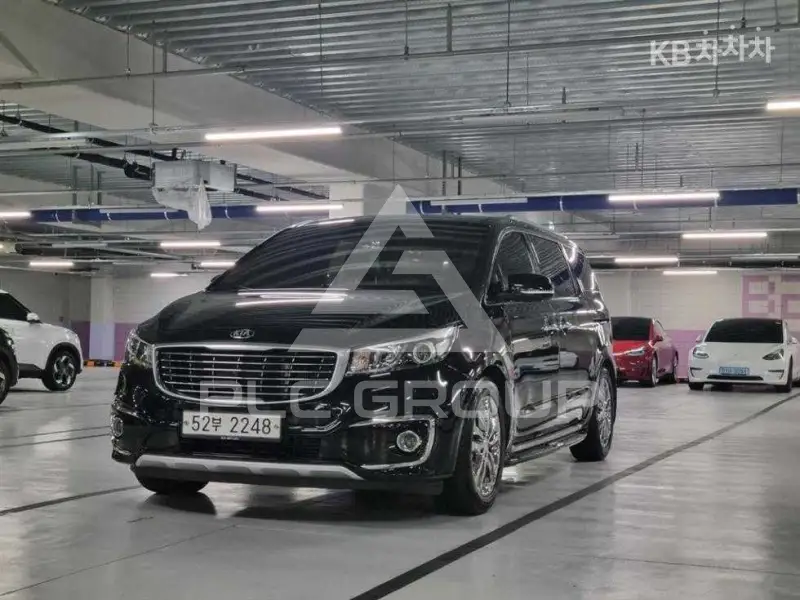 2017 KIA Carnival