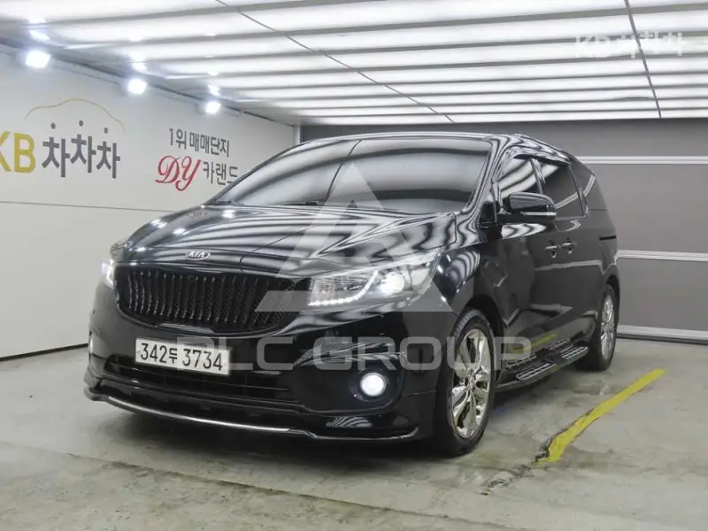 2017 KIA Carnival