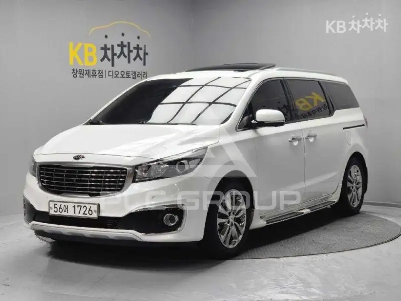 2017 KIA Carnival