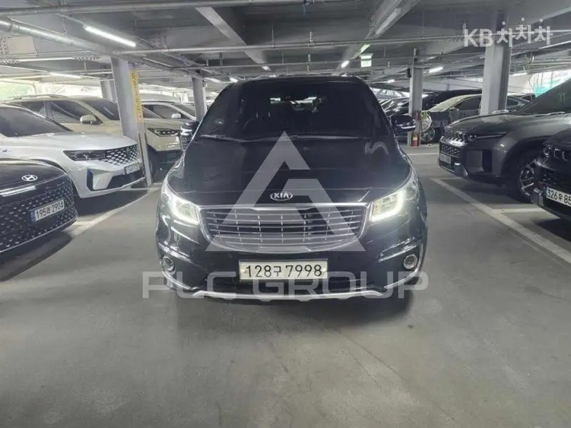 2017 KIA Carnival