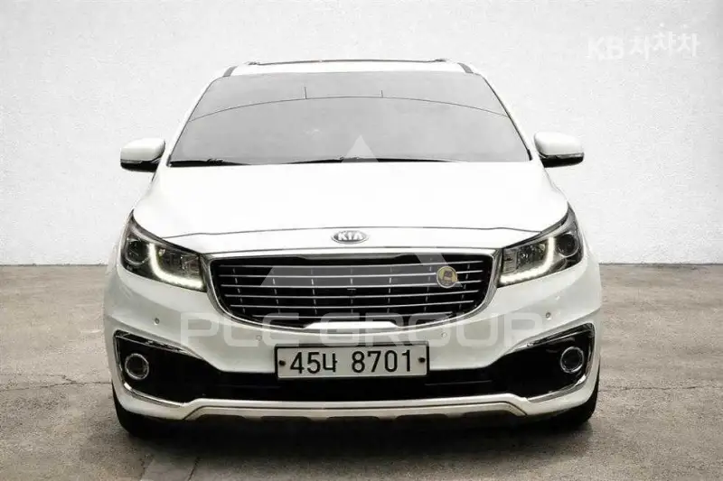 2017 KIA Carnival