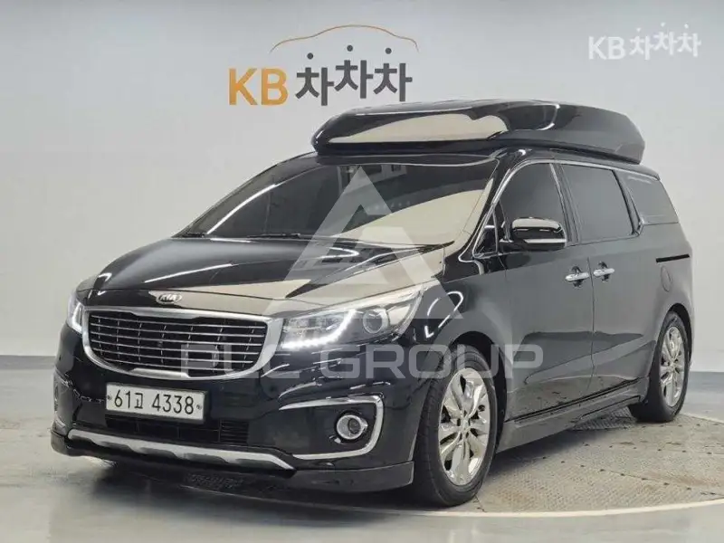 2017 KIA Carnival